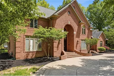 822 Park Harbour Drive, Boardman, OH 44512 - Photo 1