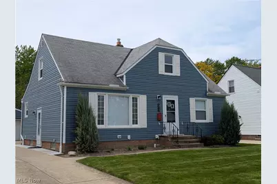 1678 Byron Drive, Mayfield Heights, OH 44124 - Photo 3