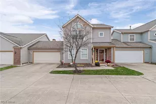 8720 Quailridge Ct, Macedonia, OH 44056 - Photo 1