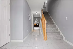 8720 Quailridge Ct, Macedonia, OH 44056 - Photo 5