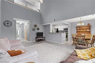 8720 Quailridge Ct, Macedonia, OH 44056 - Photo 9
