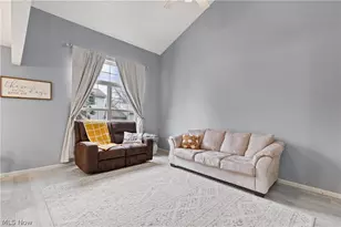8720 Quailridge Ct, Macedonia, OH 44056 - Photo 7