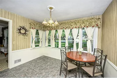 145 Edgewood Drive, Berea, OH 44017 - Photo 5