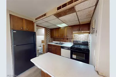 1651 Mentor Avenue #808, Painesville, OH 44077 - Photo 9