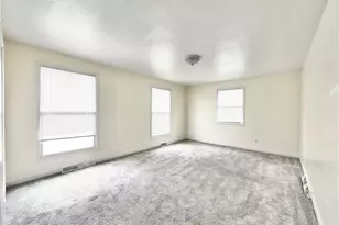 1215 Valley-View Dr, Boardman, OH 44512 - Photo 13