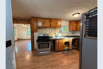 320 River Lane, Elizabeth, WV 26143 - Photo 3