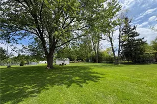 2821 Trabar Dr, Willoughby Hills, OH 44092 - Photo 29