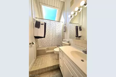 1579 Treetop Trail #27, Akron, OH 44313 - Photo 5