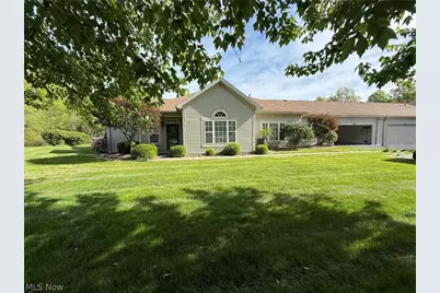 28 Hunters Woods Boulevard #B, Canfield, OH 44406 - Photo 1