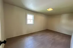 1317 Plum St, Steubenville, OH 43952 - Photo 3