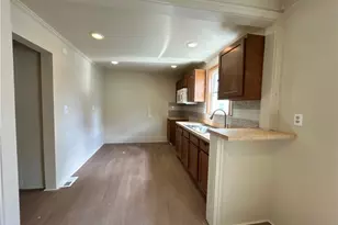 1317 Plum St, Steubenville, OH 43952 - Photo 5