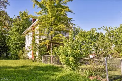 12015 Osceola Avenue, Loveland, OH 44108 - Photo 5