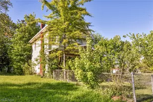 12015 Osceola Ave, Loveland, OH 44108 - Photo 5
