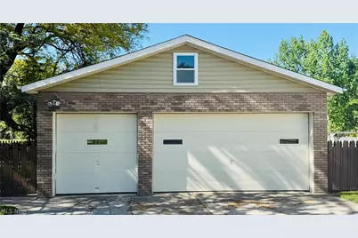 19510 Lunn Road, Strongsville, OH 44149 - Photo 5