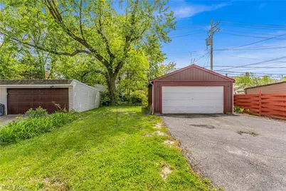 3618 Farland Road, University Heights, OH 44118 - Photo 5