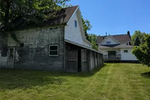 181 River St, Madison, OH 44057 - Photo 3