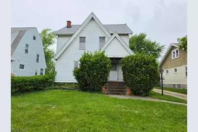 10605 Grace Avenue, Garfield Heights, OH 44125 - Photo 1