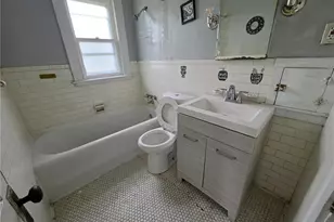 10605 Grace Ave, Garfield Heights, OH 44125 - Photo 21