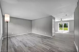 1543 Lindakay Dr, Akron, OH 44312 - Photo 9
