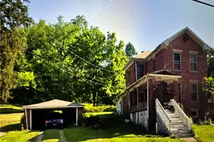 1293 Sharon Ave, Zanesville, OH 43701 - Photo 1