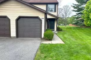 9632 E Idlewood Dr, Twinsburg, OH 44087 - Photo 1