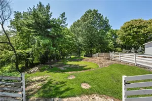 2250 Claus Rd, Vermilion, OH 44089 - Photo 9