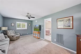 3635 Homewood Ave, Hubbard, OH 44425 - Photo 11