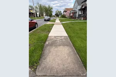 8414 Grand Division Avenue, Garfield Heights, OH 44125 - Photo 3