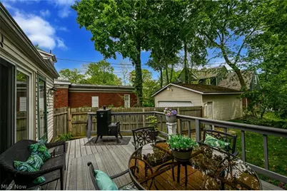 1390 Delia Avenue, Akron, OH 44320 - Photo 9