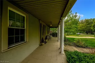 1390 Delia Ave, Akron, OH 44320 - Photo 13