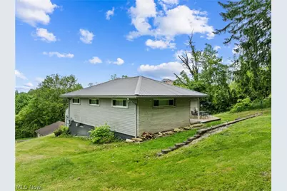 69641 Holley Street, Martins Ferry, OH 43935 - Photo 33