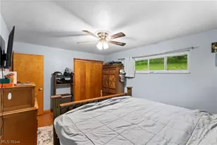 69641 Holley St, Martins Ferry, OH 43935 - Photo 15