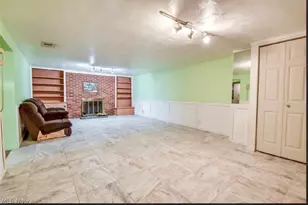 6680 Glenella Dr, Green Hills, OH 44131 - Photo 21