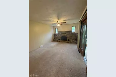 4439 Aspen Drive, Austintown, OH 44515 - Photo 9