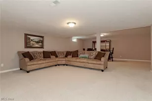 8375 Raleigh Pl, Concord Twp, OH 44077 - Photo 25
