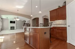 8375 Raleigh Pl, Concord Twp, OH 44077 - Photo 17