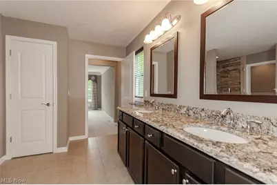8375 Raleigh Place, Concord Twp, OH 44077 - Photo 35