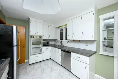 5175 Oakvale Street SW, Canton, OH 44706 - Photo 23