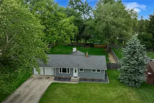 5175 Oakvale St SW, Canton, OH 44706 - Photo 3