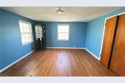 3074 Keswick Road, Huber Heights, OH 44120 - Photo 9