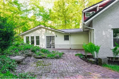 13240 Sandusky Drive, Beach City, OH 44608 - Photo 31
