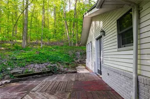 13240 Sandusky Dr, Beach City, OH 44608 - Photo 39