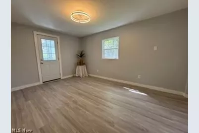 3185 Willowedge Drive, Coventry, OH 44319 - Photo 11