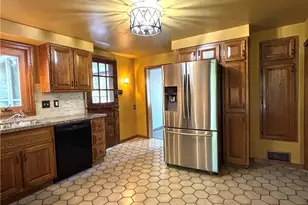 343 State St, Leetonia, OH 44431 - Photo 17