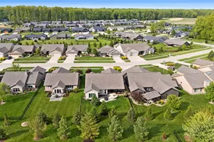 9070 Hummingbird Ln, North Ridgeville, OH 44039 - Photo 33