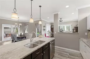 9070 Hummingbird Ln, North Ridgeville, OH 44039 - Photo 13