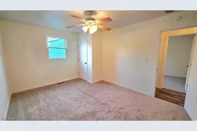 36 Suzanne Street, Little Hocking, OH 45742 - Photo 15