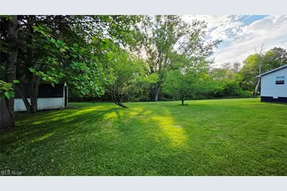 36 Suzanne Street, Little Hocking, OH 45742 - Photo 27