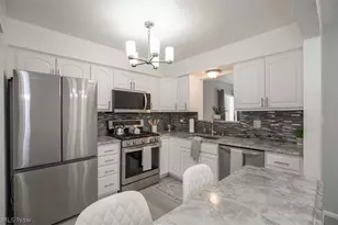 361 Skyview Rd, Loveland, OH 44109 - Photo 9