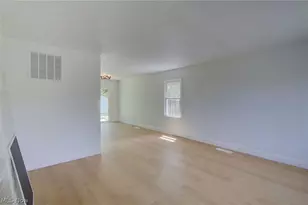 2650 Center Ave, Alliance, OH 44601 - Photo 5